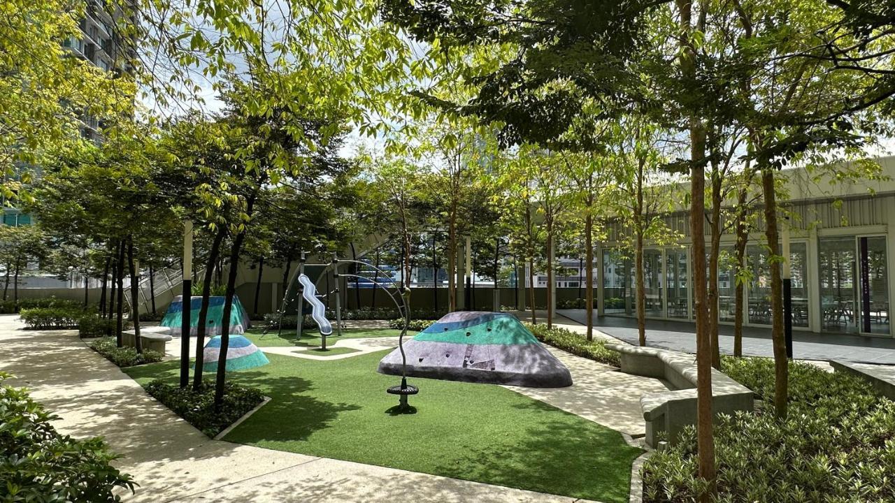 The Robertson Residence Bukit Bintang 20F クアラルンプール エクステリア 写真