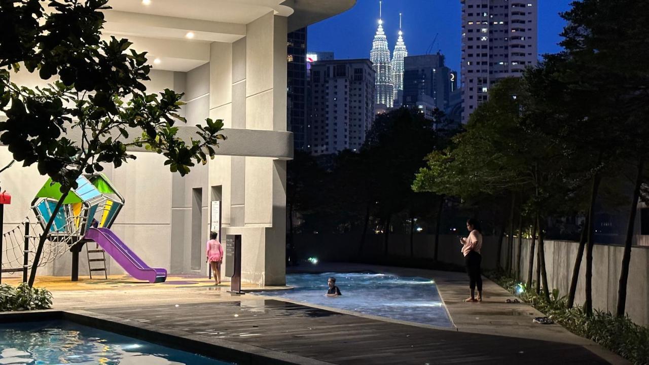 The Robertson Residence Bukit Bintang 20F クアラルンプール エクステリア 写真