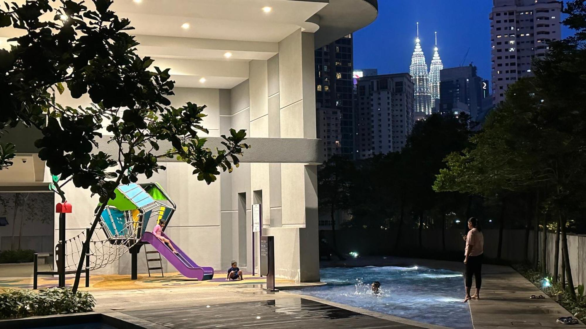 The Robertson Residence Bukit Bintang 20F クアラルンプール エクステリア 写真