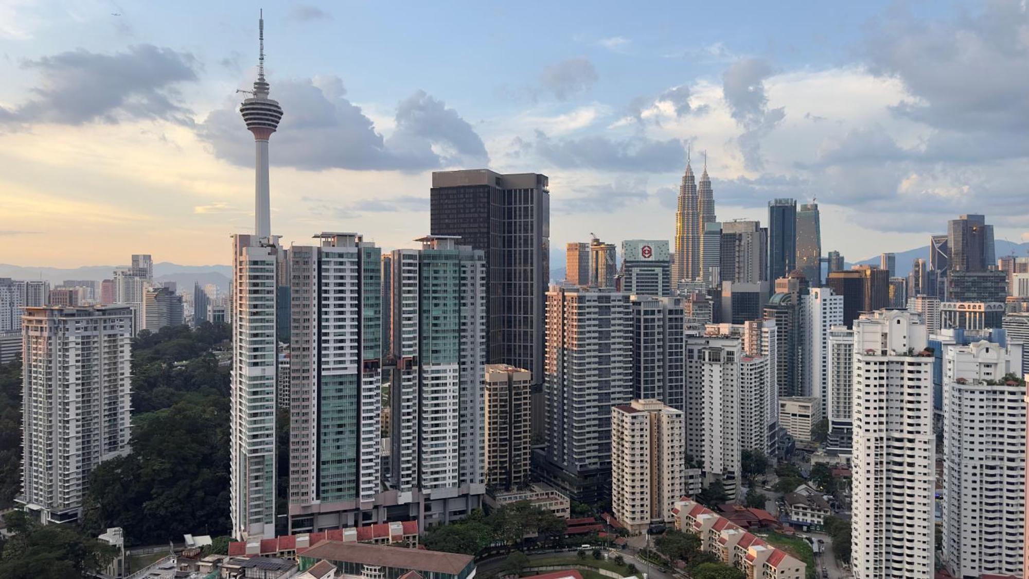 The Robertson Residence Bukit Bintang 20F クアラルンプール エクステリア 写真